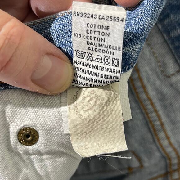 DIESEL Made in Italy Men’s Luster Slim Cut Light Wash Jean size 30 - Picture 6 of 9